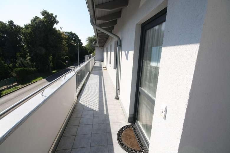 Moderne Ferienwohnung An Der Ostsee Im Haus Leuchtfeuer Diedrichshagen  Εξωτερικό φωτογραφία